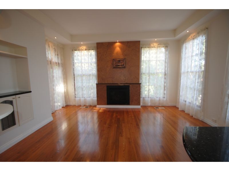 2/434 Waverley Road, Mount Waverley VIC 3149