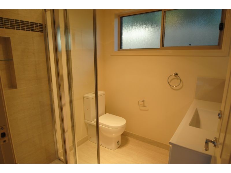 2/22 Roberts Street, Glen Waverley VIC 3150