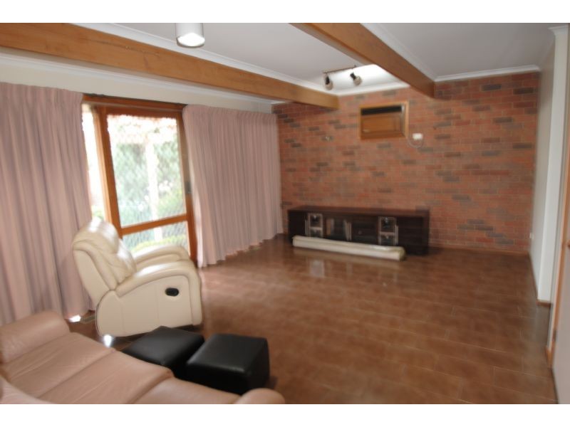 21 Remington Drive, Glen Waverley VIC 3150