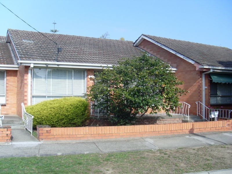 2/25 Grenfell Road, Mount Waverley VIC 3149