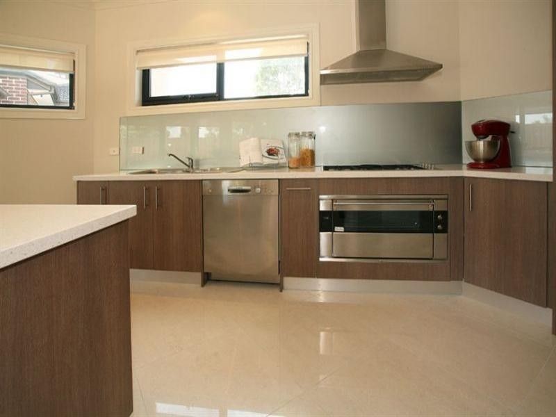 1/647 High Street Road, Glen Waverley VIC 3150