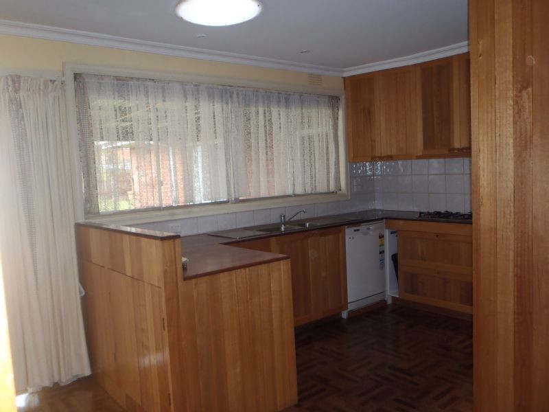 6 Norfolk Street, Glen Waverley VIC 3150