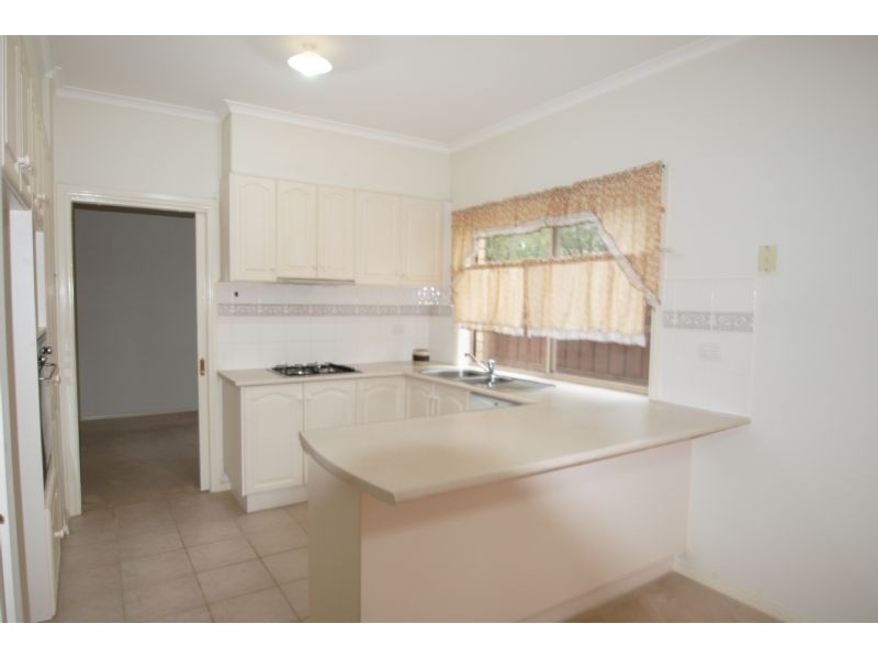 20 The Rise, Glen Waverley VIC 3150