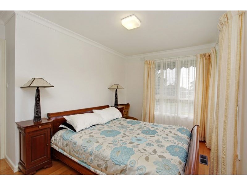 4 Norray Avenue, Mount Waverley VIC 3149