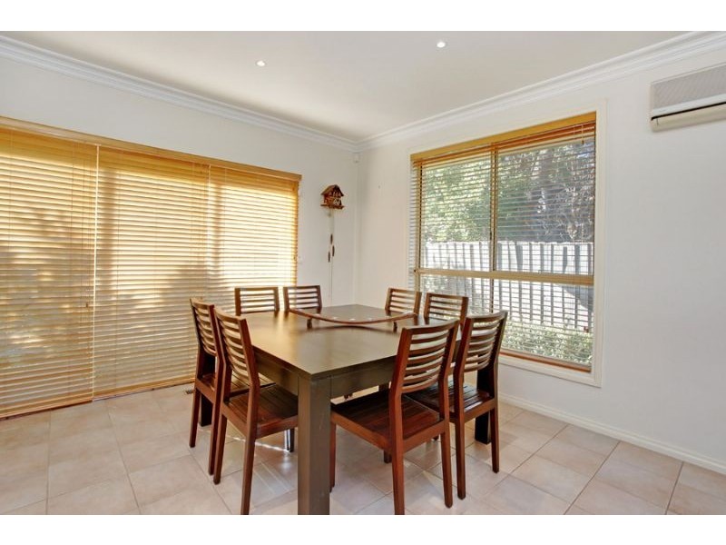 2/47 Sesame Street, Mount Waverley VIC 3149