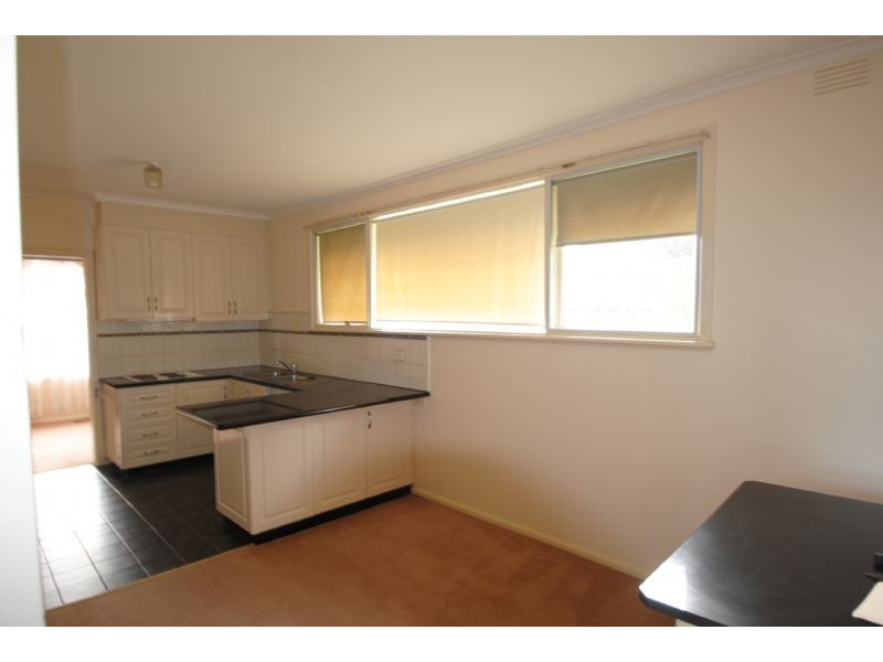 29 Viggers Parade, Glen Waverley VIC 3150