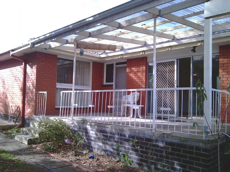 4 Eastbourne Court, Glen Waverley VIC 3150