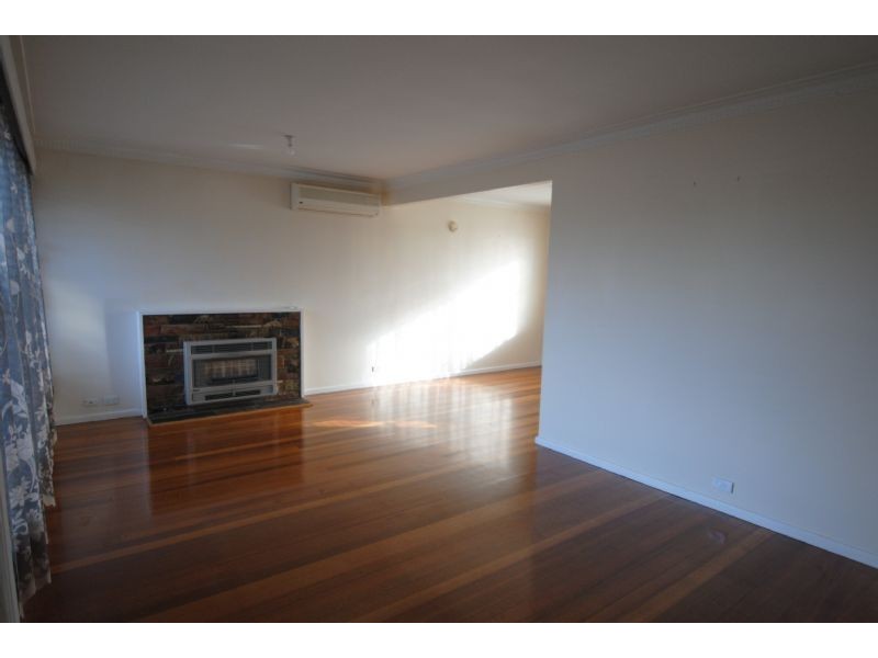 17 Eileen Street, Mount Waverley VIC 3149