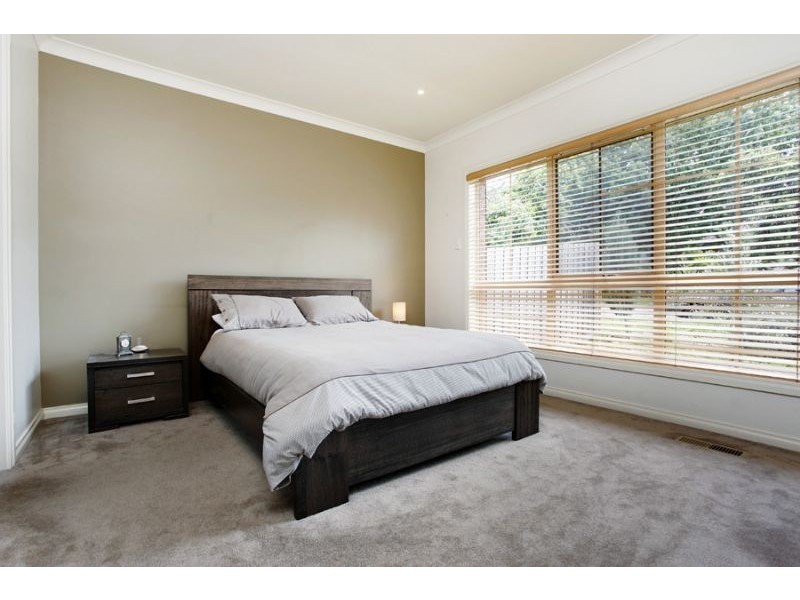 34 Howell Drive, Mount Waverley VIC 3149