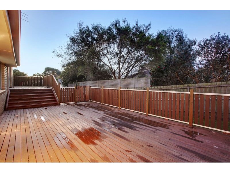 1 Swift Drive, Glen Waverley VIC 3150