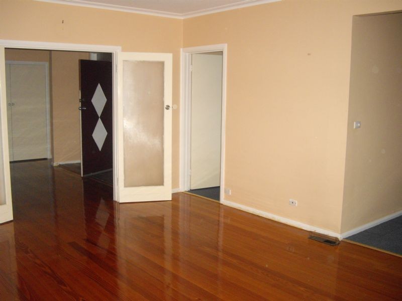 34 Kauri Grove, Glen Waverley VIC 3150