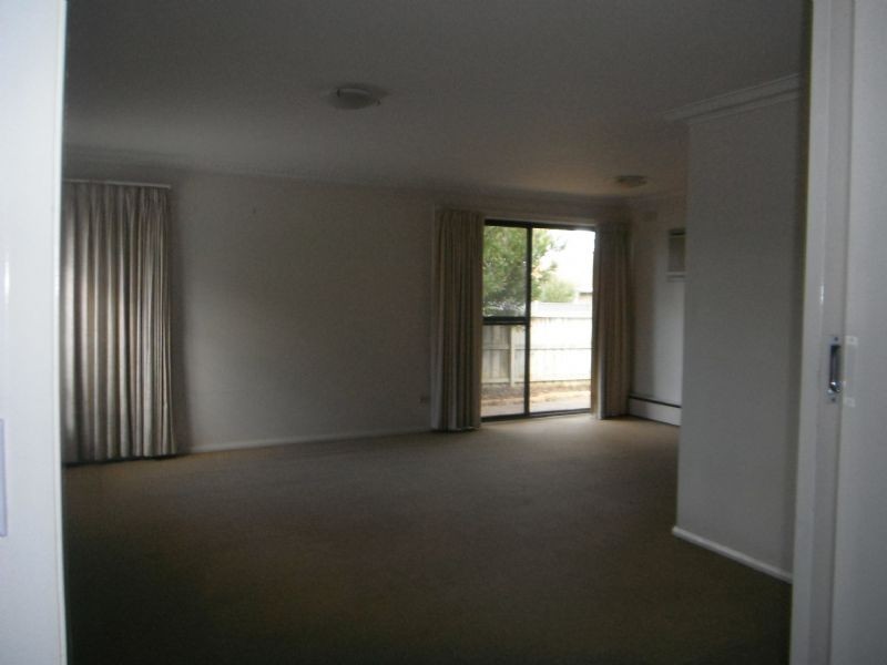 4 Cherry Street, Glen Waverley VIC 3150