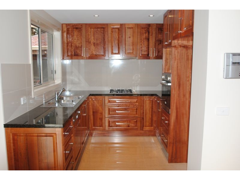 1/22 Roberts Street, Glen Waverley VIC 3150