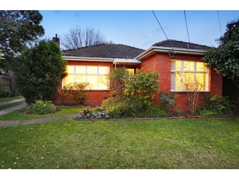 31 Bennett Avenue, Mount Waverley VIC 3149