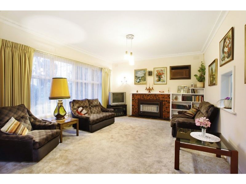 31 Bennett Avenue, Mount Waverley VIC 3149