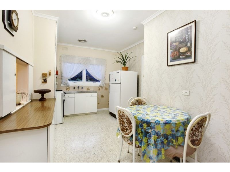 31 Bennett Avenue, Mount Waverley VIC 3149