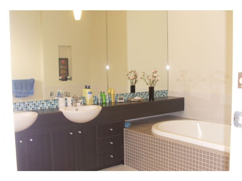 12 Settler Court, Glen Waverley VIC 3150