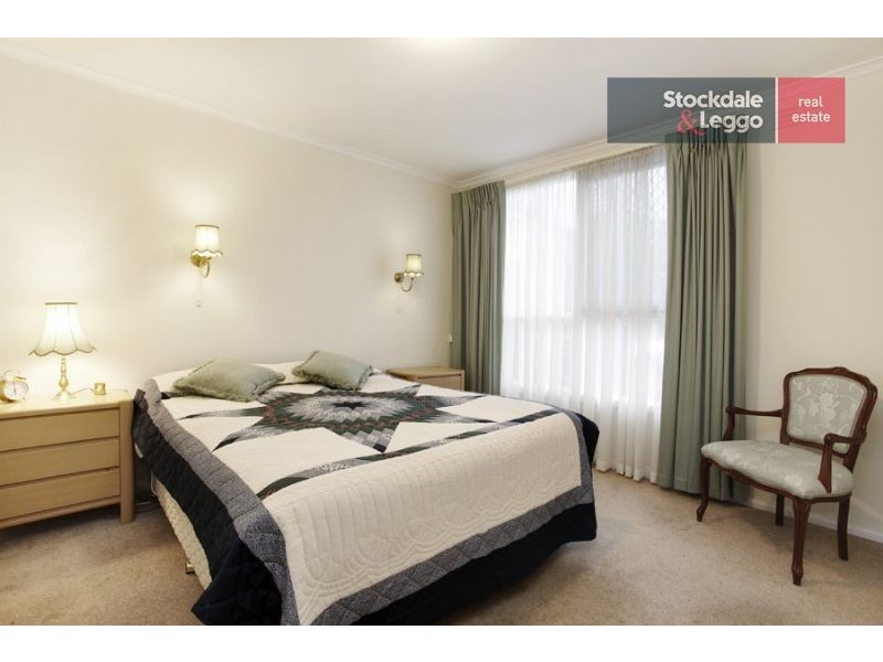 35 Hampshire Road, Glen Waverley VIC 3150