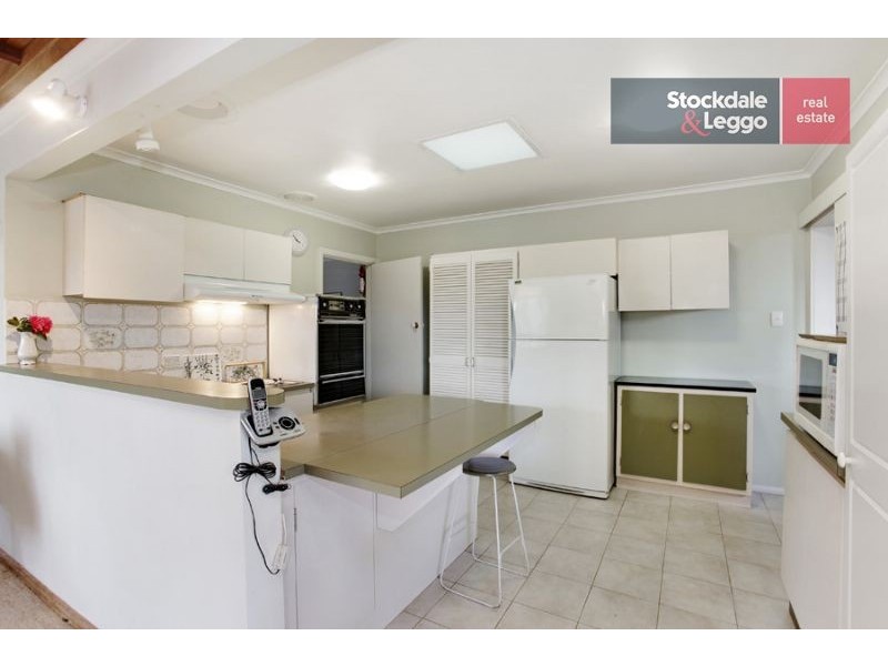 35 Hampshire Road, Glen Waverley VIC 3150