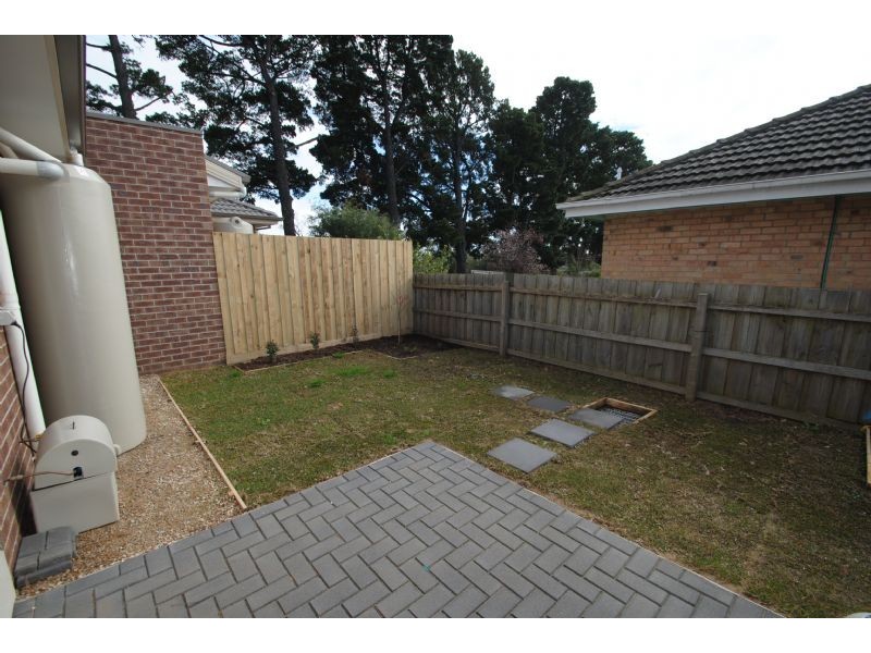 1/7 Kingsley Grove, Mount Waverley VIC 3149