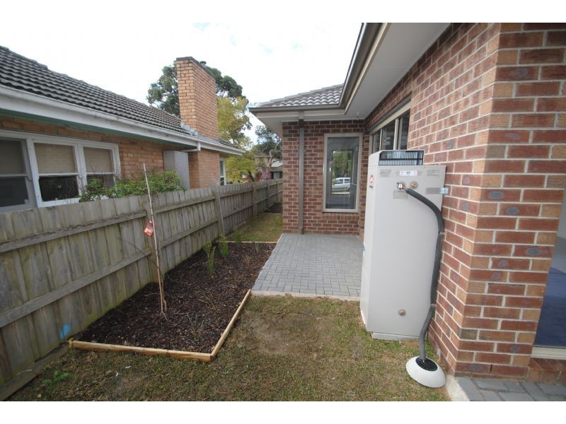 1/7 Kingsley Grove, Mount Waverley VIC 3149