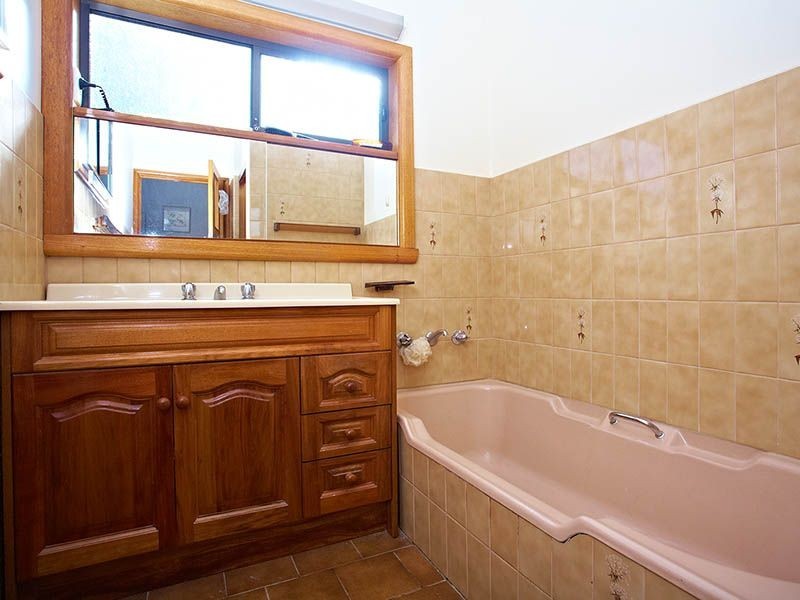 186 Lawrence Road, Mount Waverley VIC 3149