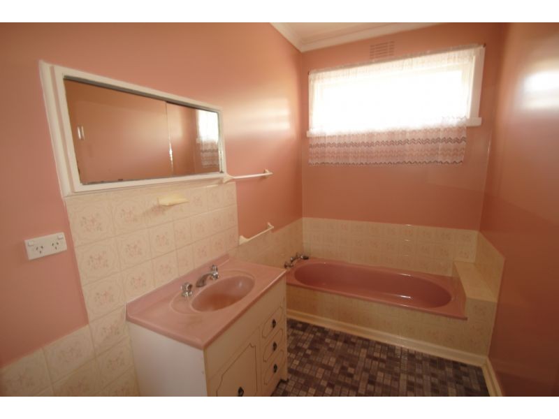 21 Pearce Street, Burwood VIC 3125