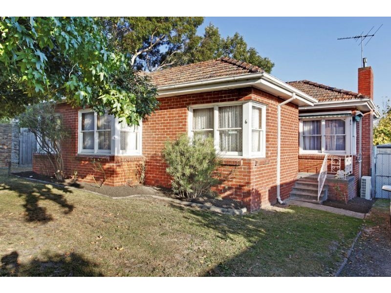 6 Outlook Road, Mount Waverley VIC 3149