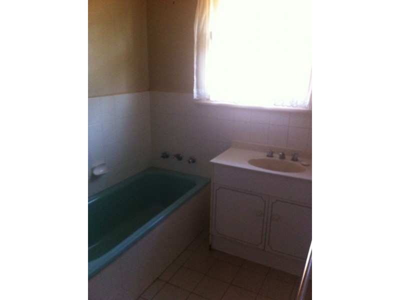 9 Owens Avenue, Glen Waverley VIC 3150