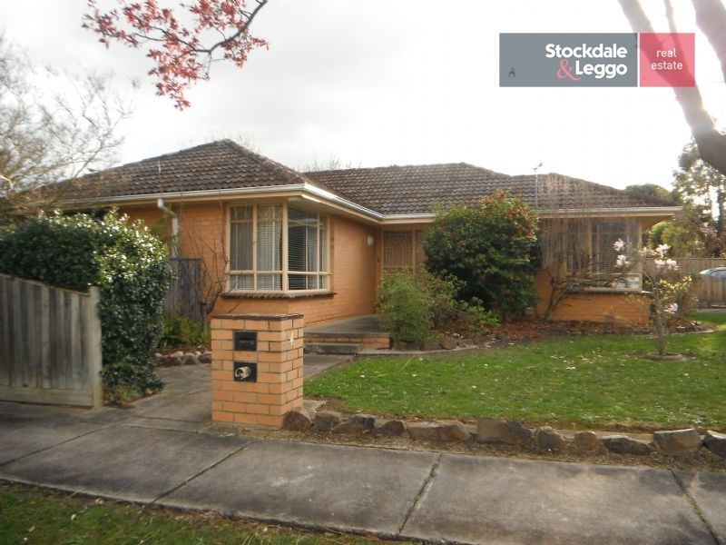 4 Cherry Street, Glen Waverley VIC 3150