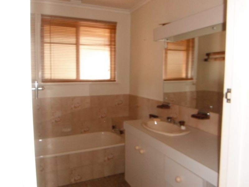 4 Cherry Street, Glen Waverley VIC 3150