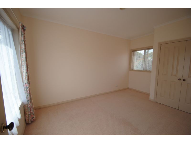 1/38 Garrisson Drive, Glen Waverley VIC 3150