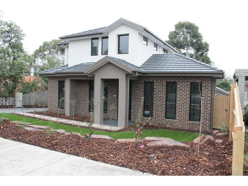 1/3 Dunscombe Avenue, Glen Waverley VIC 3150