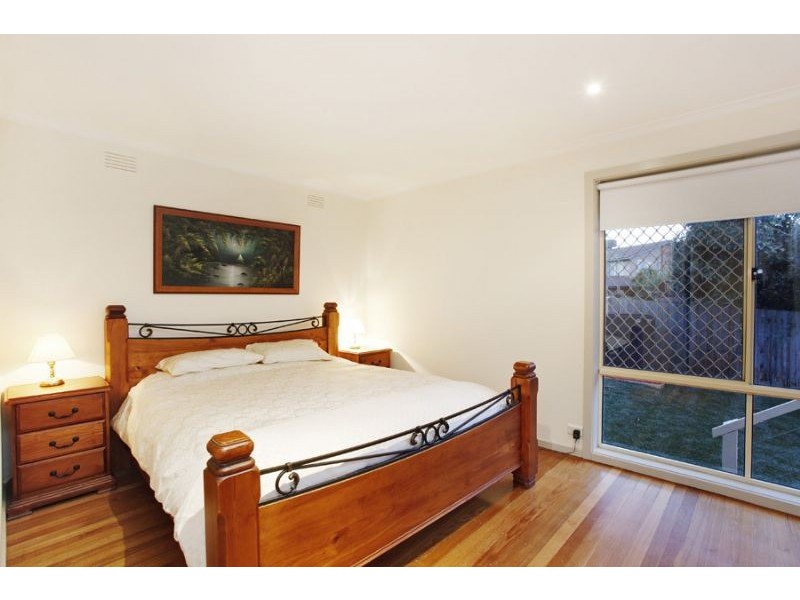 17 Shepherd Road, Glen Waverley VIC 3150