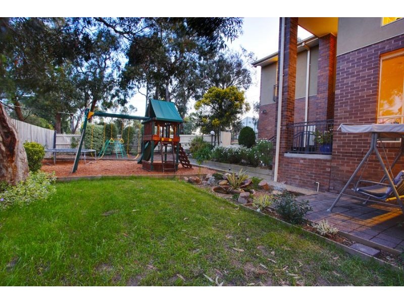 17 Shepherd Road, Glen Waverley VIC 3150
