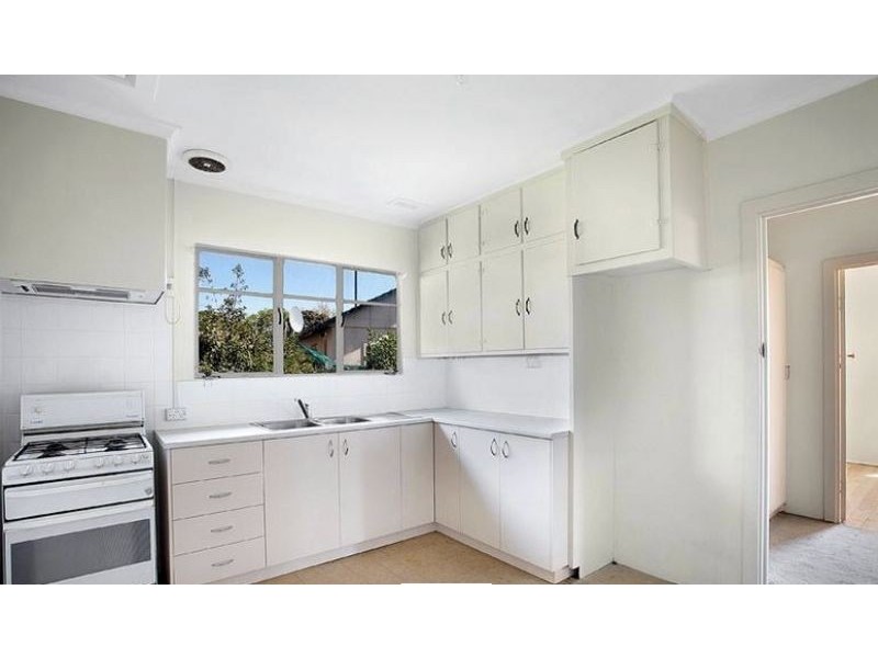 5 Mudgee Court, Chadstone VIC 3148