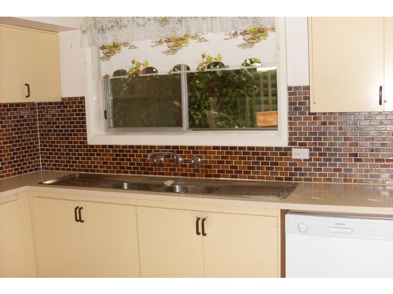 10 Sim Street, Mount Waverley VIC 3149