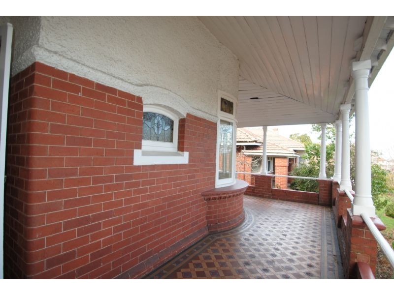104 Atkinson Street, Oakleigh VIC 3166