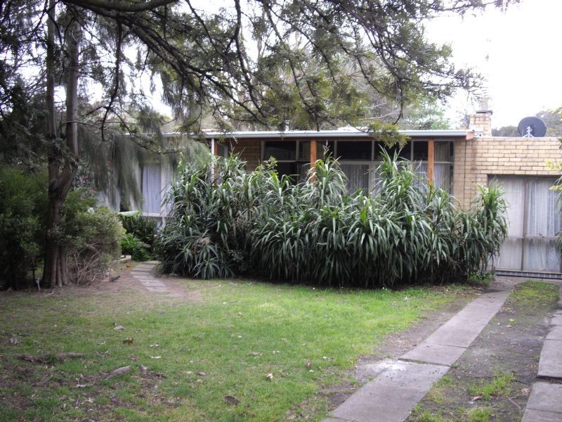 513 Ferntree Gully Road, Glen Waverley VIC 3150