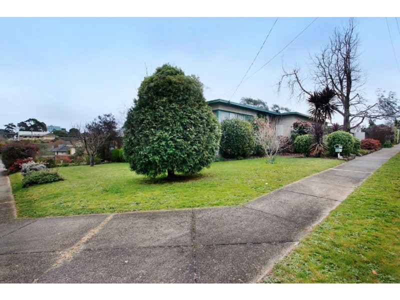 35 Hampshire Road, Glen Waverley VIC 3150