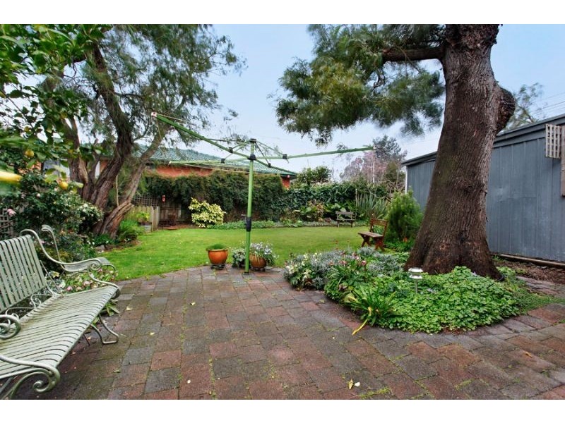 35 Hampshire Road, Glen Waverley VIC 3150