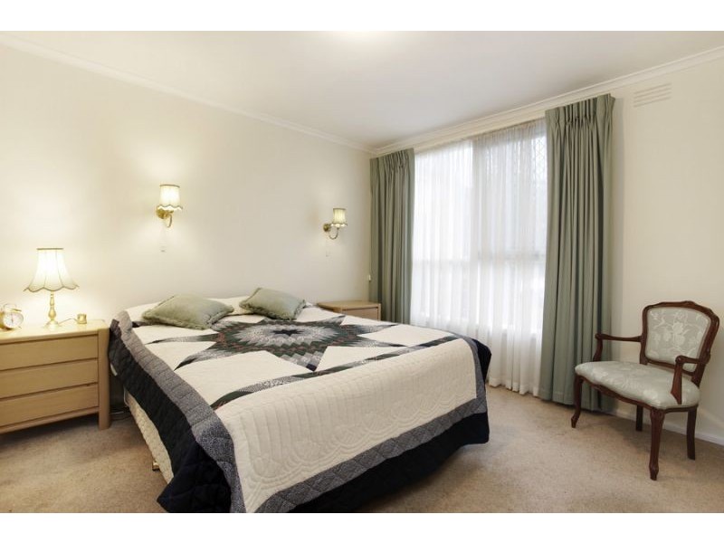 35 Hampshire Road, Glen Waverley VIC 3150