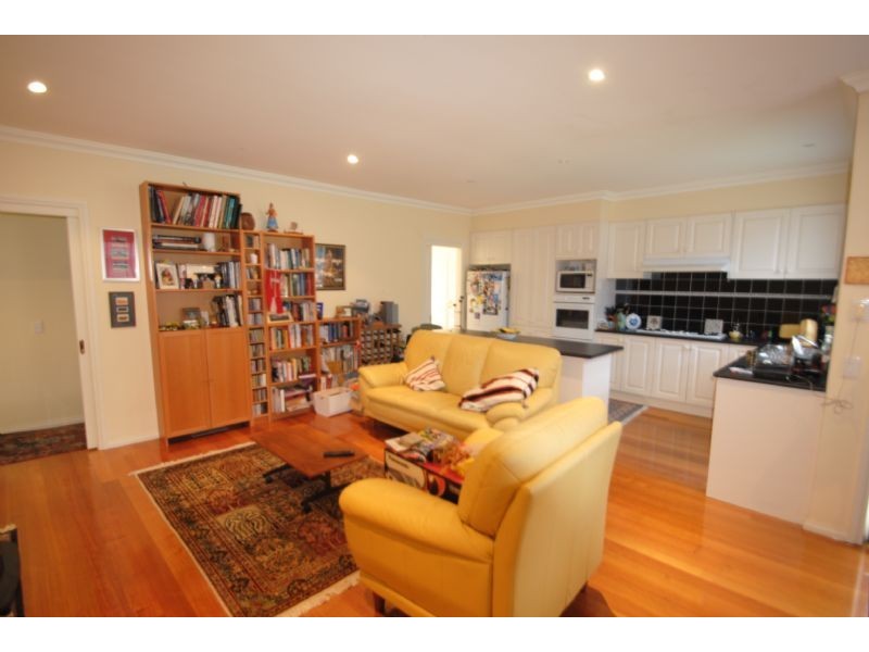 1/6 Beal Street, Mount Waverley VIC 3149