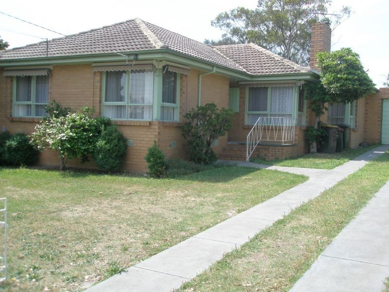 9 Avonhurst Drive, Glen Waverley VIC 3150