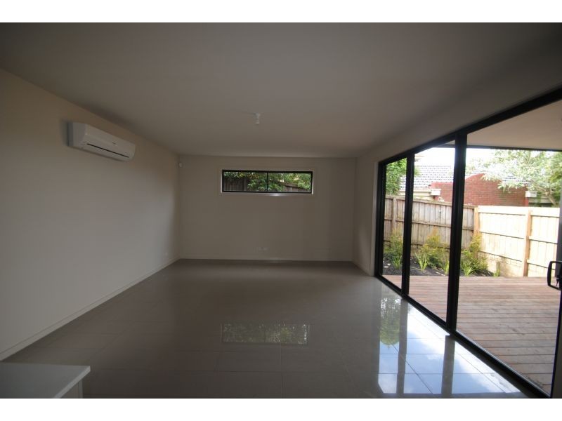 37A Charlotte Street, Glen Waverley VIC 3150