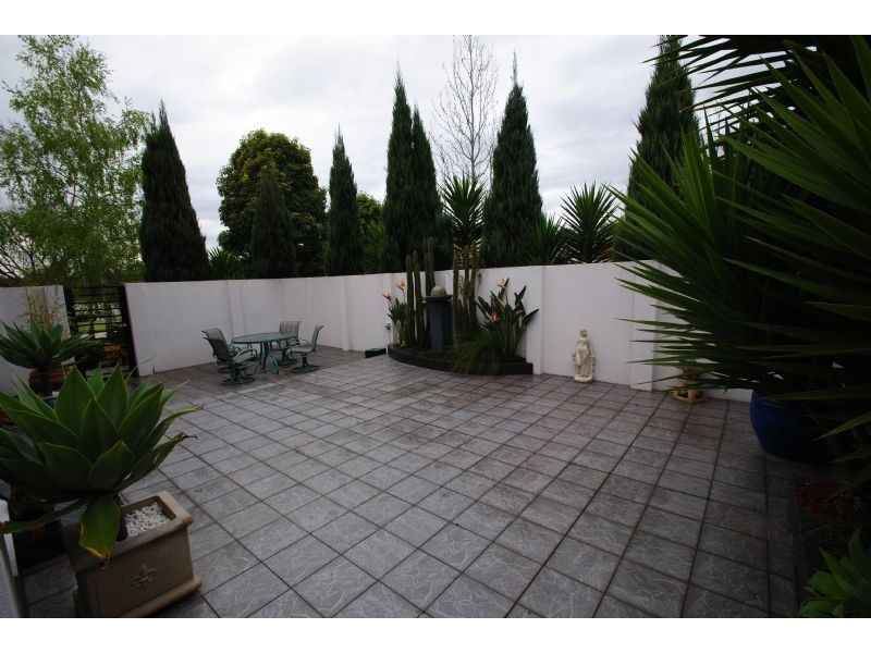 35 Kwinana Street, Glen Waverley VIC 3150