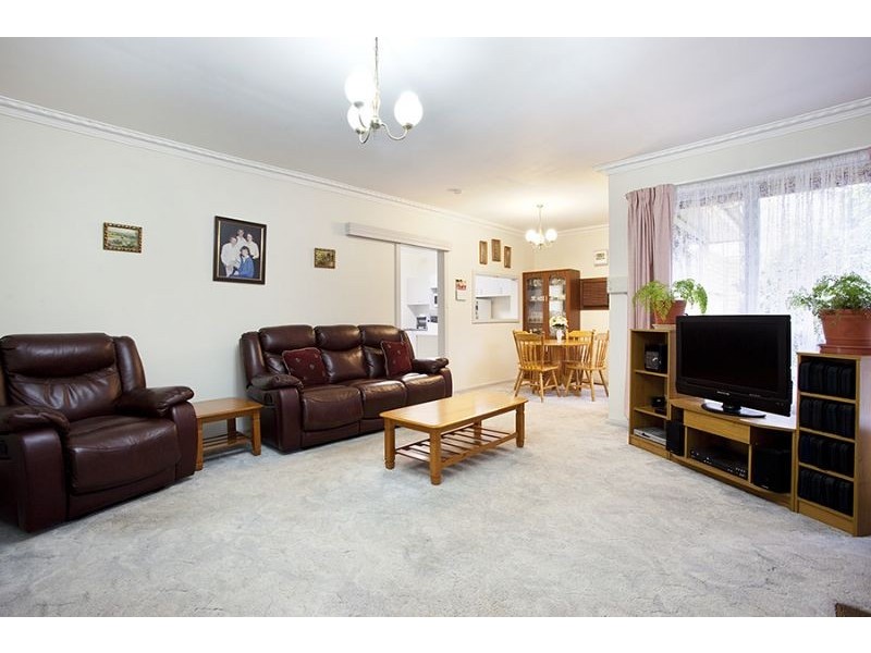 11 Bradstreet Road, Mount Waverley VIC 3149