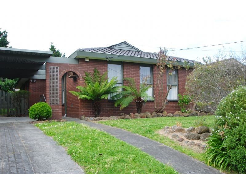 19 Mackellar Ave, Wheelers Hill VIC 3150