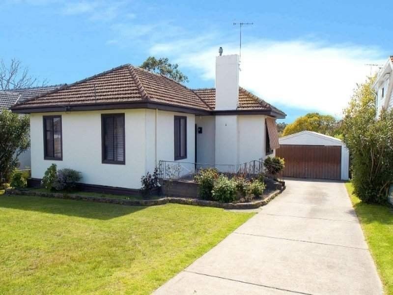 3 Railway Avenue, Ashwood VIC 3147