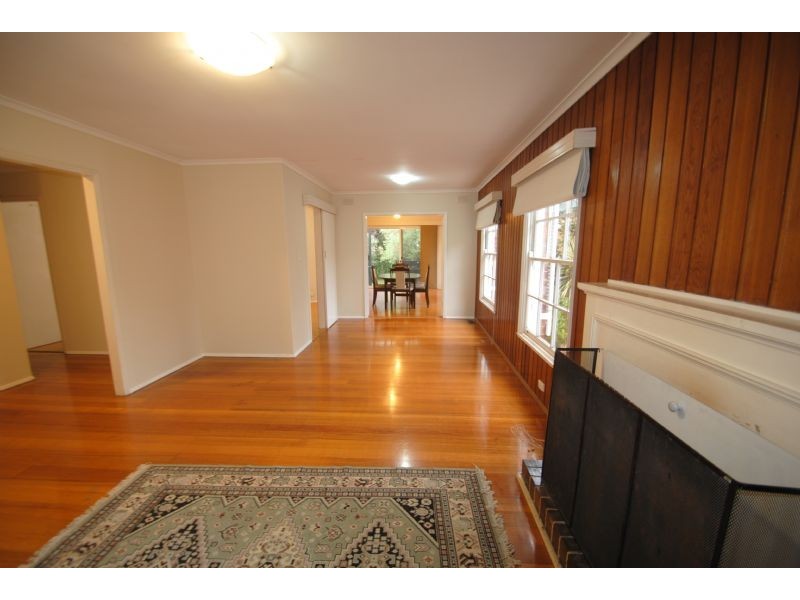 5 Tulip Court, Notting Hill VIC 3168